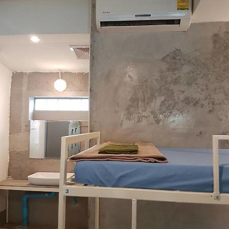 Shut Eye Party Hostel (Adults Only) Pai Εξωτερικό φωτογραφία