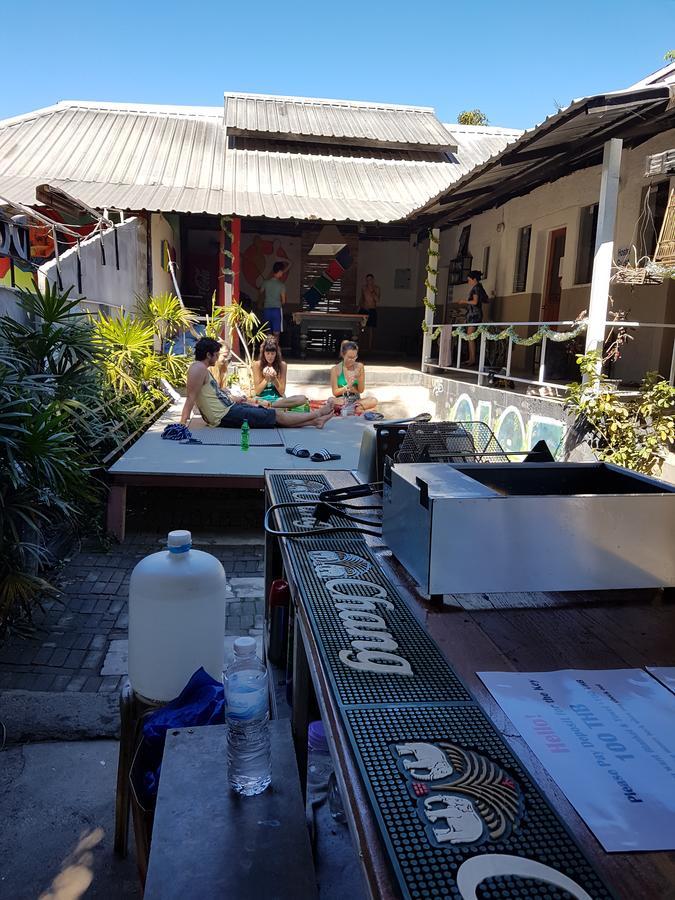 Shut Eye Party Hostel (Adults Only) Pai Εξωτερικό φωτογραφία
